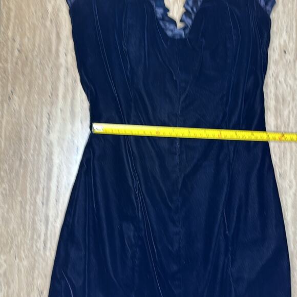 Vintage MIDI Mermaid Tulle Bottom Velvet Base Sequins - Picture 7 of 11